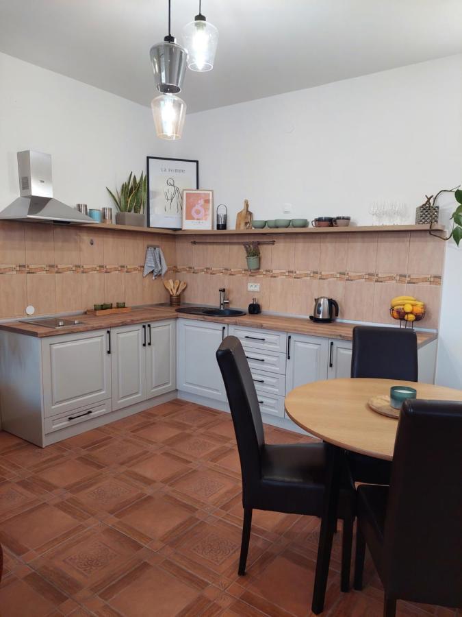 Passiflora Apartment - Near The Sea Бар Екстериор снимка